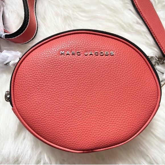 New! MARC JACOBS Logo The Rewind Leather Crossbody Bag in Salmon Pink - Picture 5 of 14
